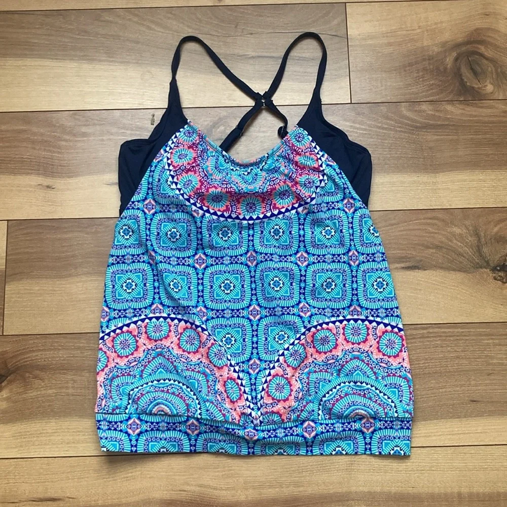 Athleta Fiji Blousy Tankini Top